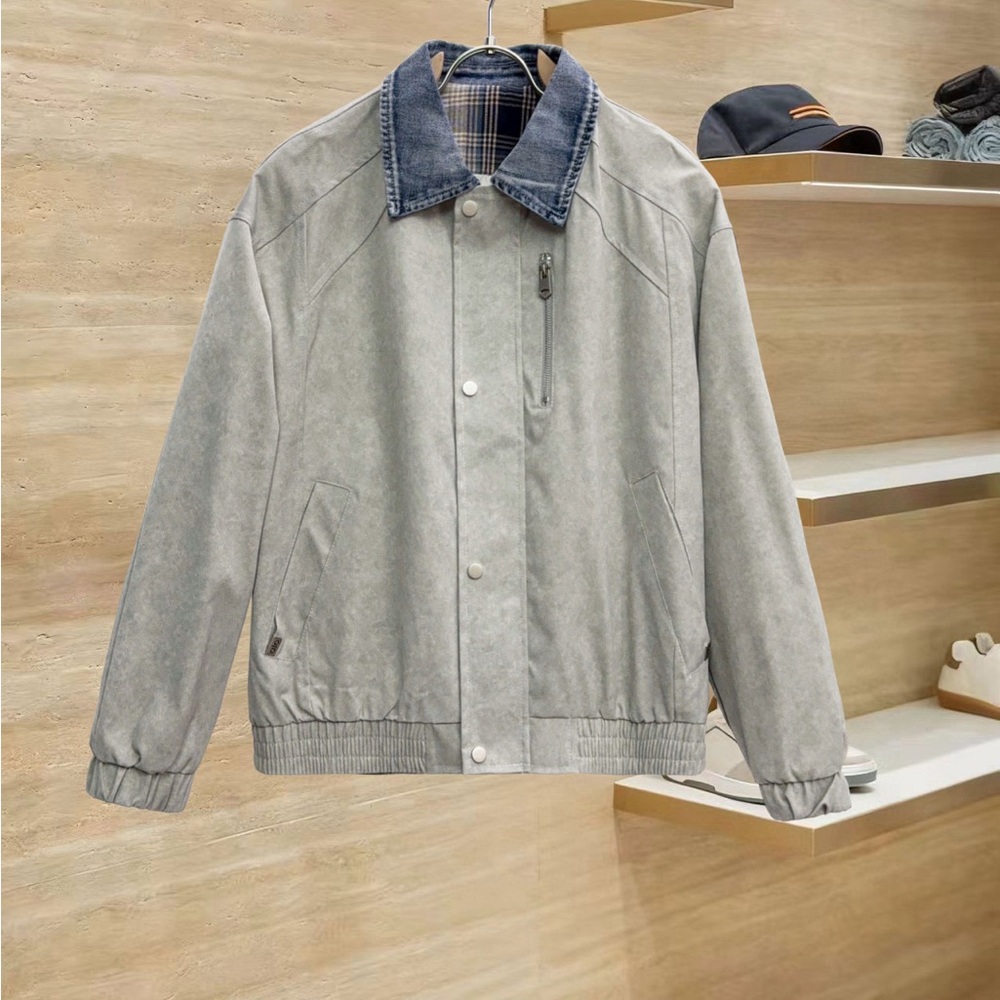 ALO Yoga Men's Light Gray Jacket with Denim Collar